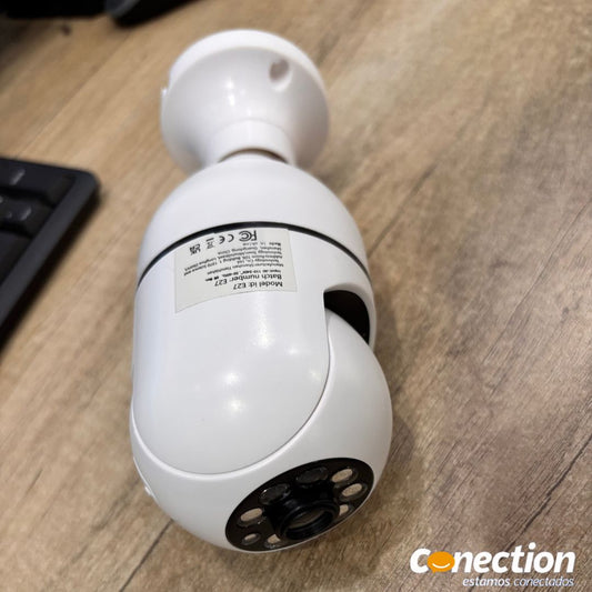 Cámara Tipo Bombillo