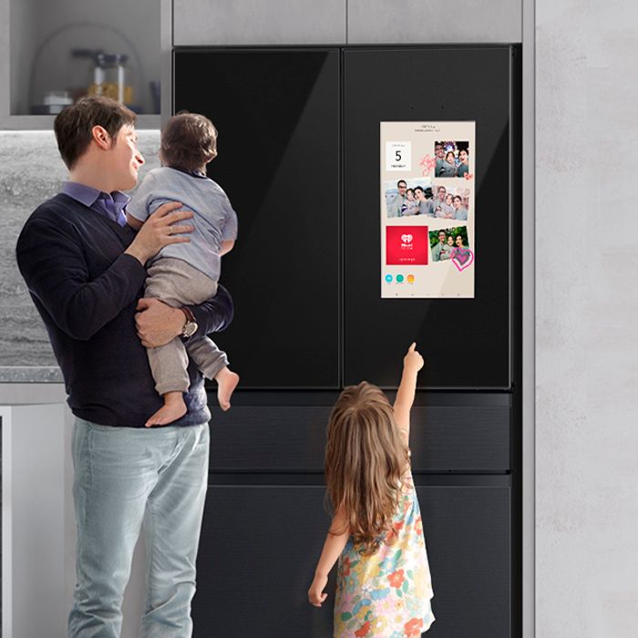 Refrigerador Bespoke Family Hub con Centro de Bebidas 29' cúbicos