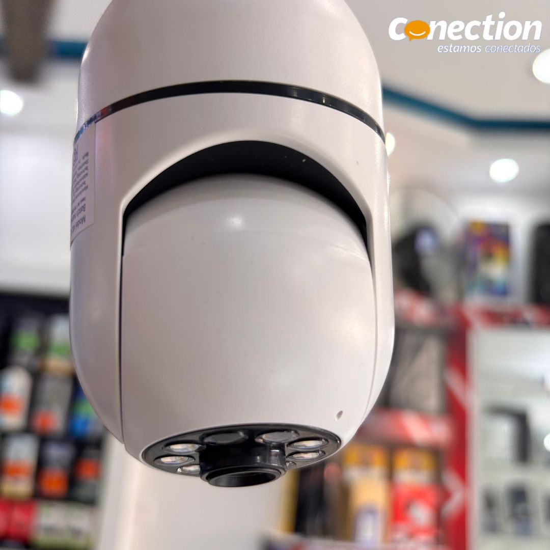 Cámara Tipo Bombillo