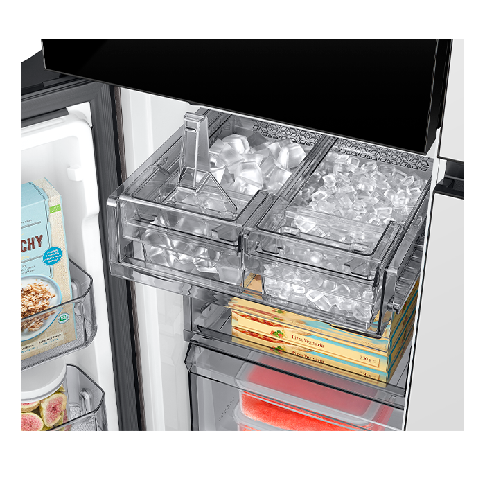 Refrigerador Bespoke 23 Pies, con Beverage Zone™ y puerta de apertura automática en vidrio blanco