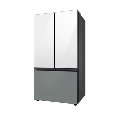 Refrigerador Bespoke 24' cúbicos con Fabricador Dual de hielo