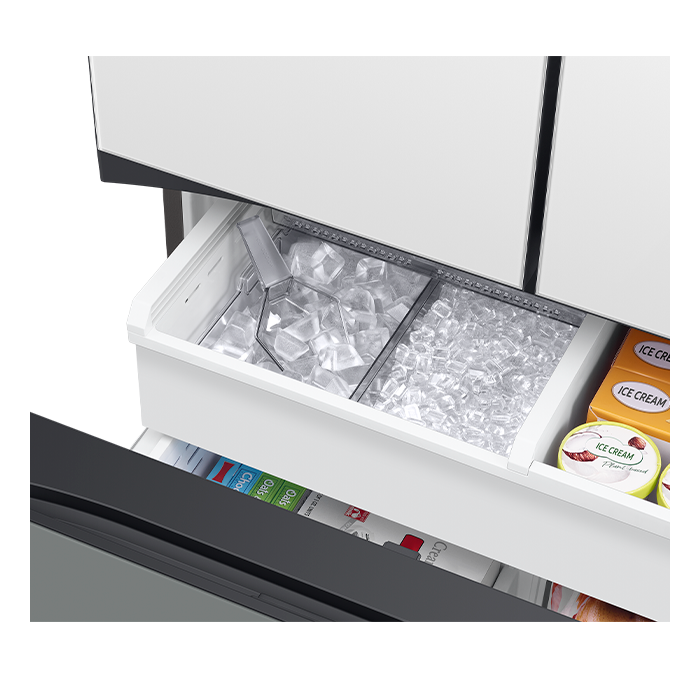 Refrigerador Bespoke 24' cúbicos con Fabricador Dual de hielo