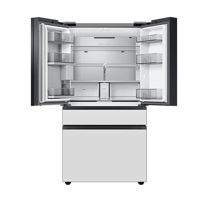 Refrigerador Bespoke AI French Door 29 Pies 4 puertas con centro de bebidas en vidrio blanco